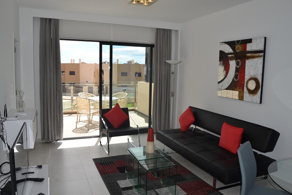דירות אוריהואלה Residencial Sabrina חדר תמונה