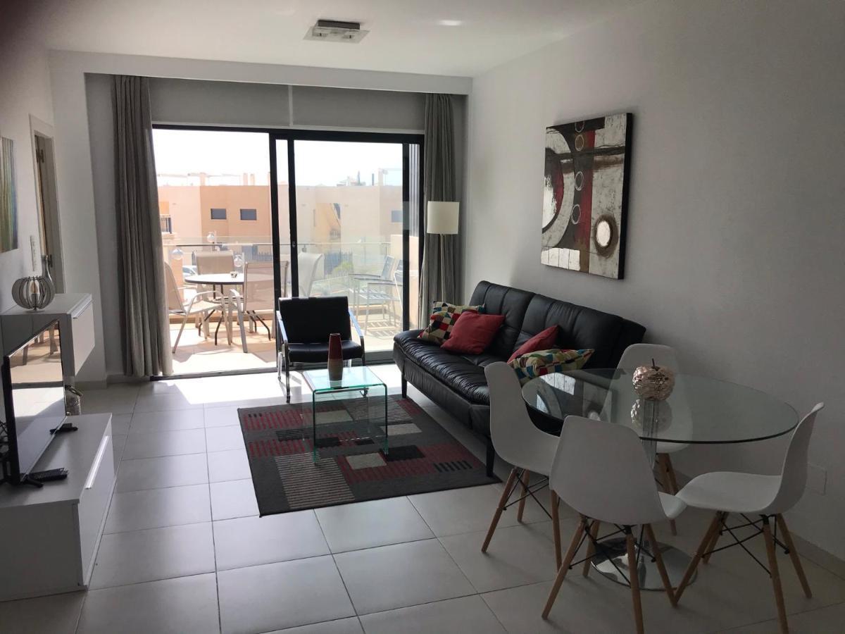 דירות אוריהואלה Residencial Sabrina מראה חיצוני תמונה