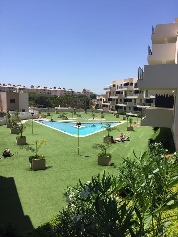 דירות אוריהואלה Residencial Sabrina מראה חיצוני תמונה